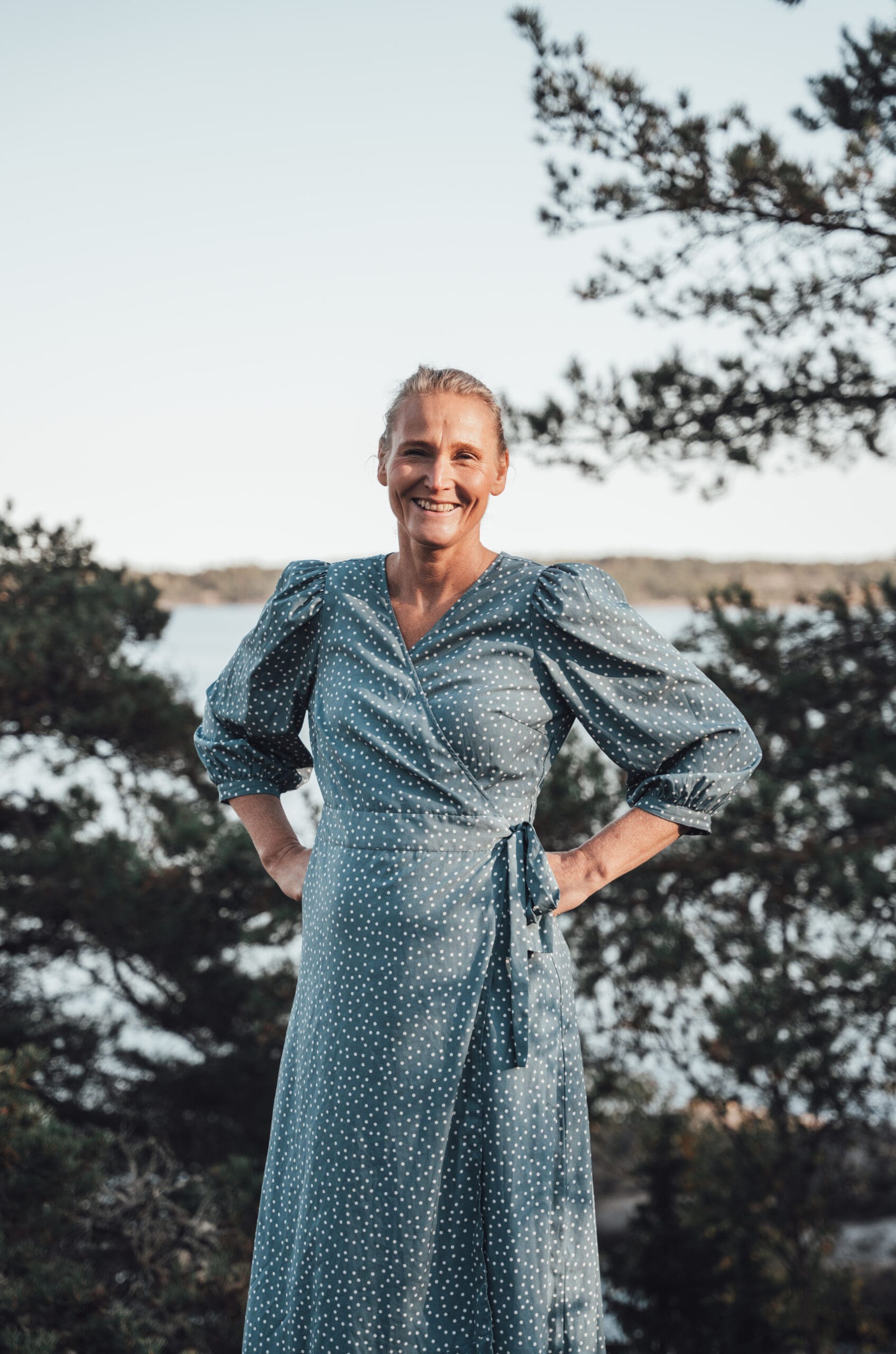 Agneta Bla Klanning 3 Scaled