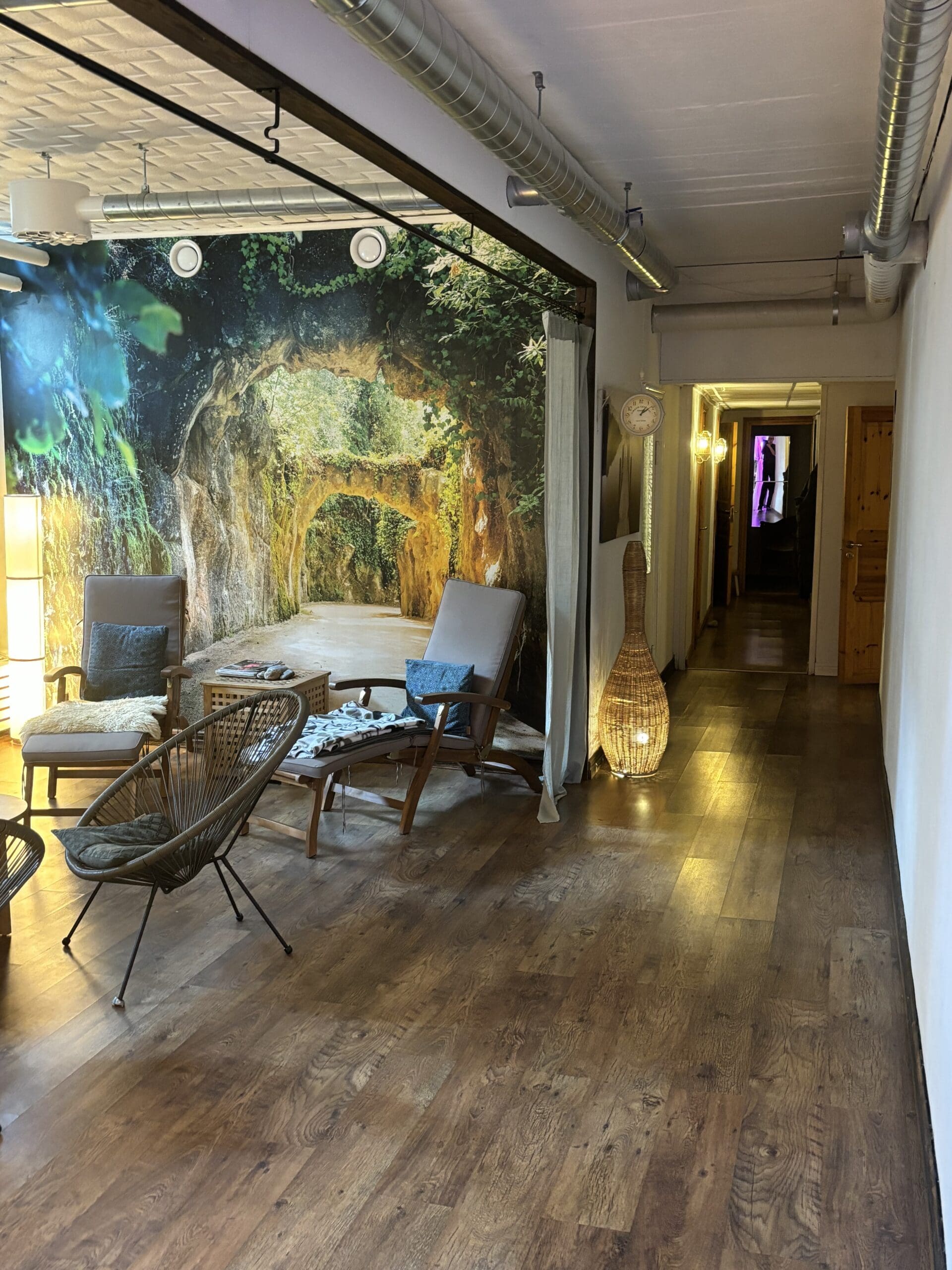 Lokalbild Lounge Scaled