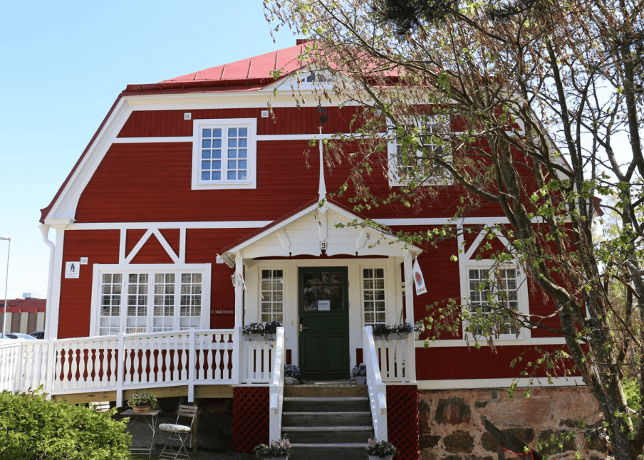 Kvinna mitt i livet Friskhuset i Nynäshamn